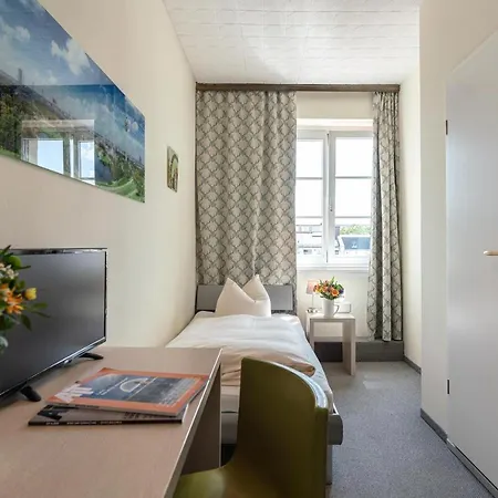 Pensjonat Hotel-pension Am Siegestor