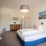 Hotel-pension Am Siegestor 3* Munique