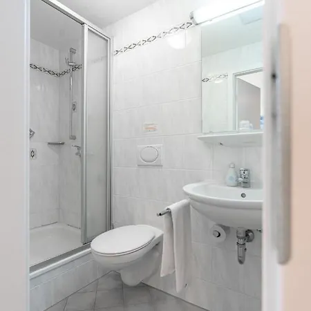 Hotel-pension Am Siegestor Vendégház 3*
