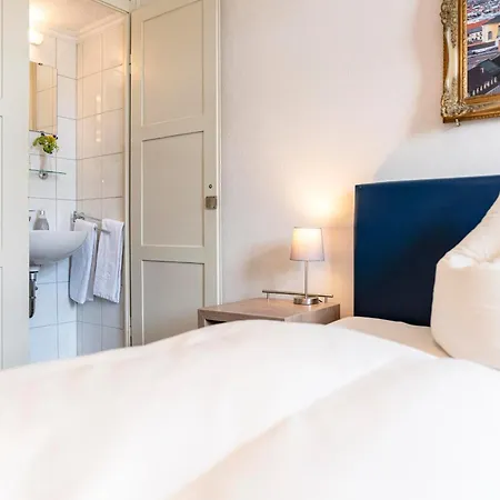 Vendégház Hotel-pension Am Siegestor München