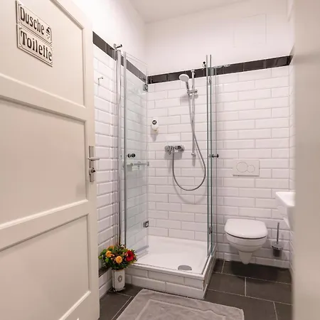 게스트하우스 Hotel-pension Am Siegestor